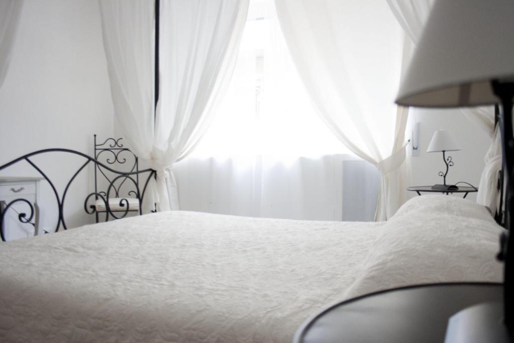 Bed and Breakfast Foscari House Рим Екстер'єр фото